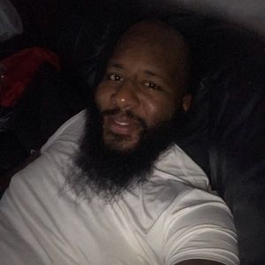 Meet your Posher, Ajene